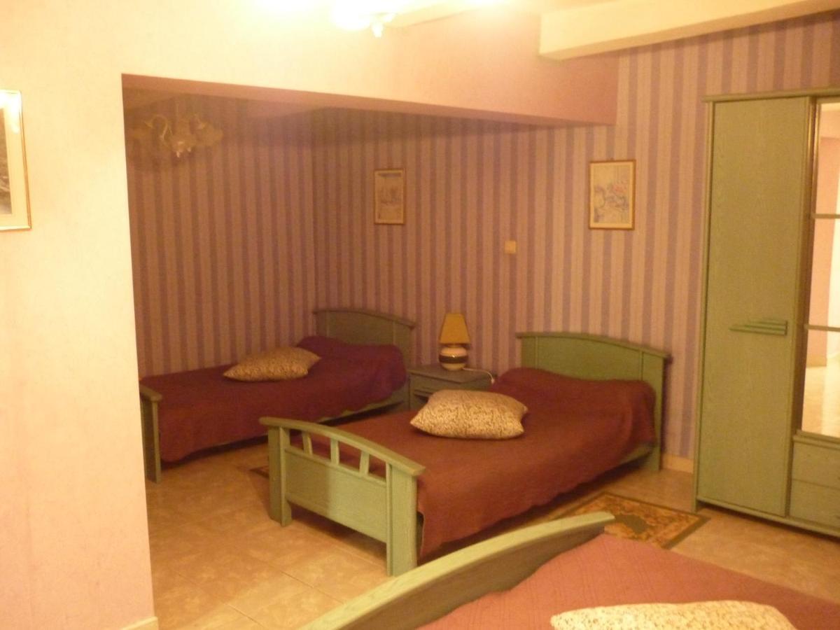 Domaine De Rode Buze Bed & Breakfast Кахор Екстериор снимка