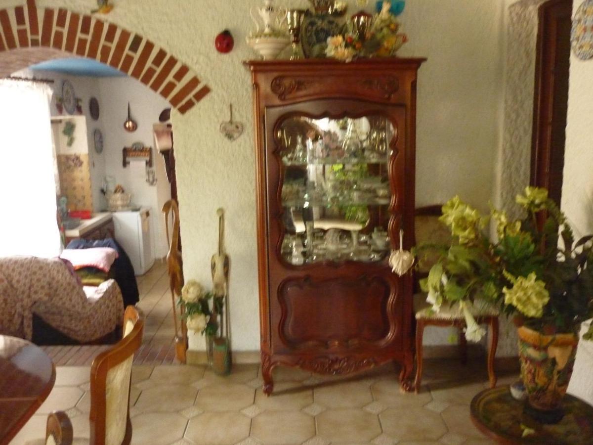 Domaine De Rode Buze Bed & Breakfast Кахор Екстериор снимка