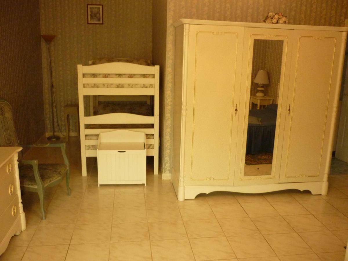 Domaine De Rode Buze Bed & Breakfast Кахор Екстериор снимка
